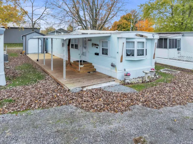 $91,000 | 5755 South 75 West, Wolcottville, IN 46795