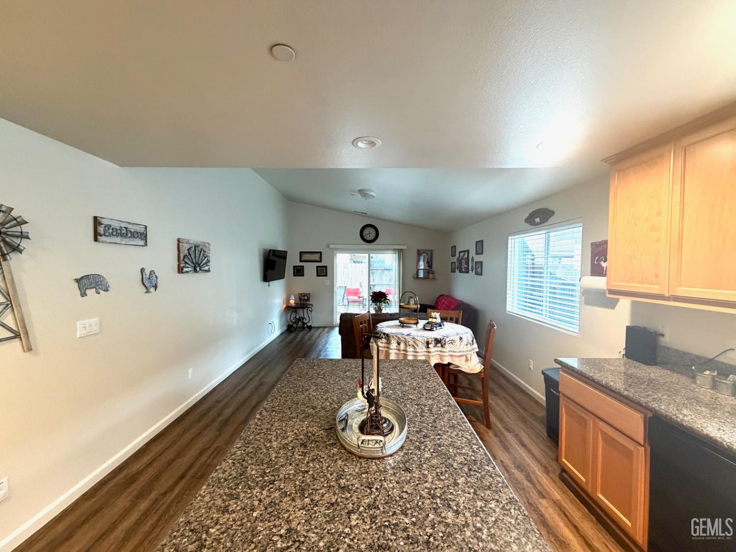 Undisclosed Address Merced, CA 95341 - Photo 4 of 14 a very nice looking room with a large window