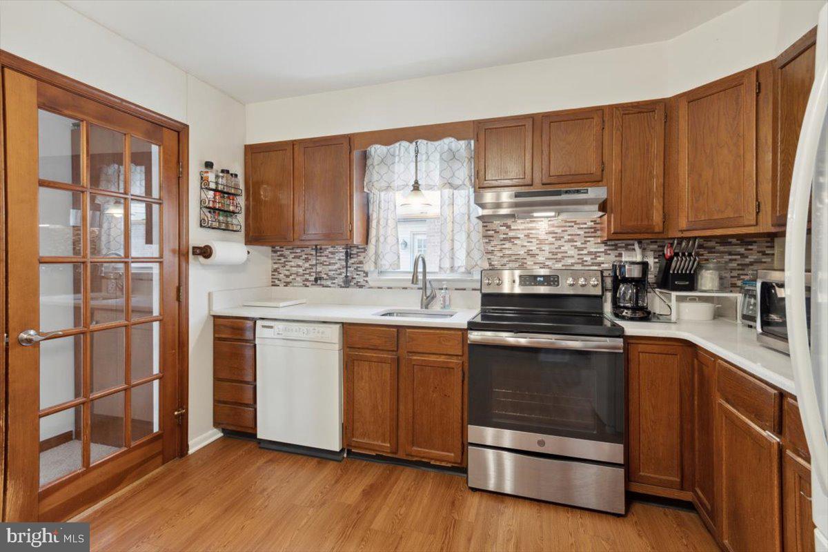 508 Thayer Street Ridley Park, PA 19078 - Photo 6 of 43 Gallery Image 6