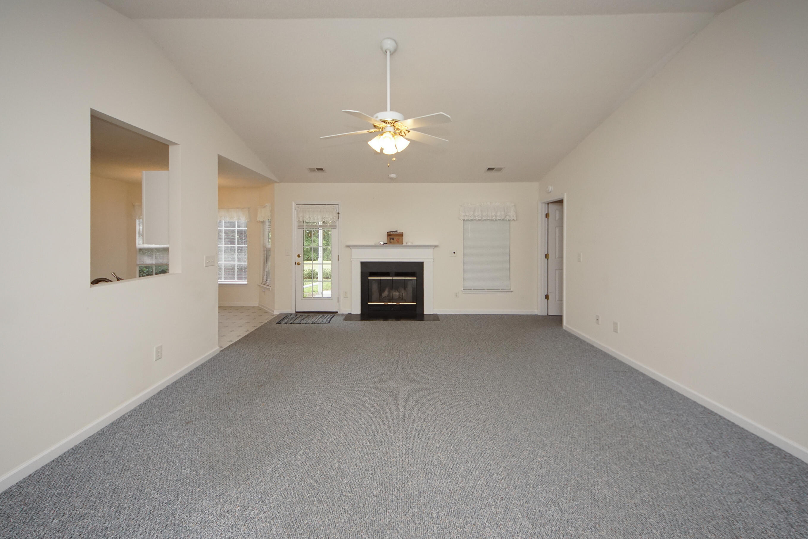 228 Westbrooke Road Summerville, SC 29486 - Photo 8 of 32 Family Room
