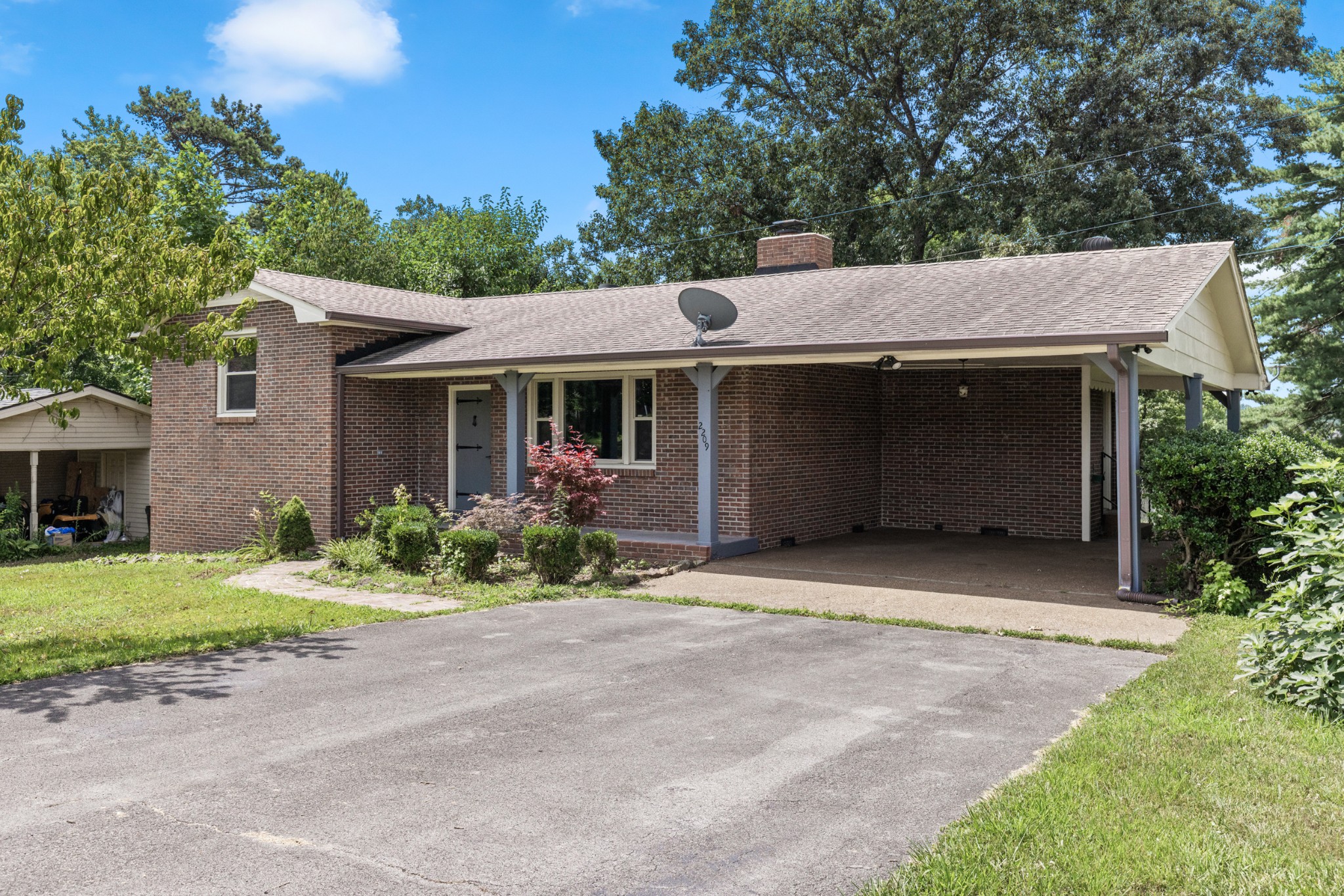 2209 Ruth Street Springfield, TN 37172 - Photo 1 of 48