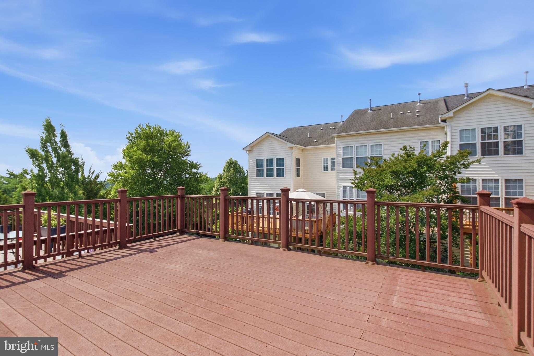 9148 Furey Road Lorton, VA 22079 - Photo 17 of 35 Large TREX Deck