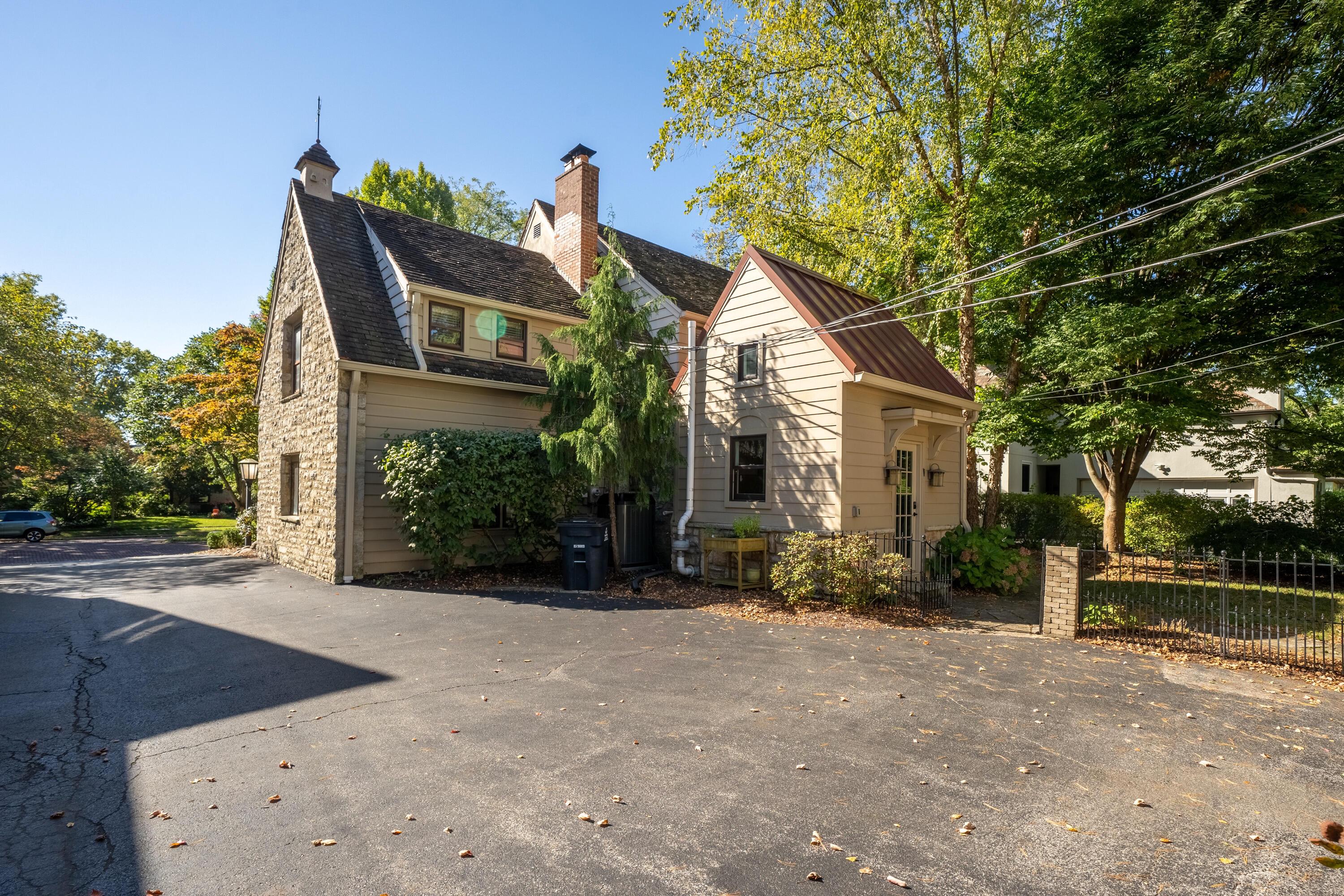 2760 Bryden Road Columbus, OH 43209 - Photo 51 of 55