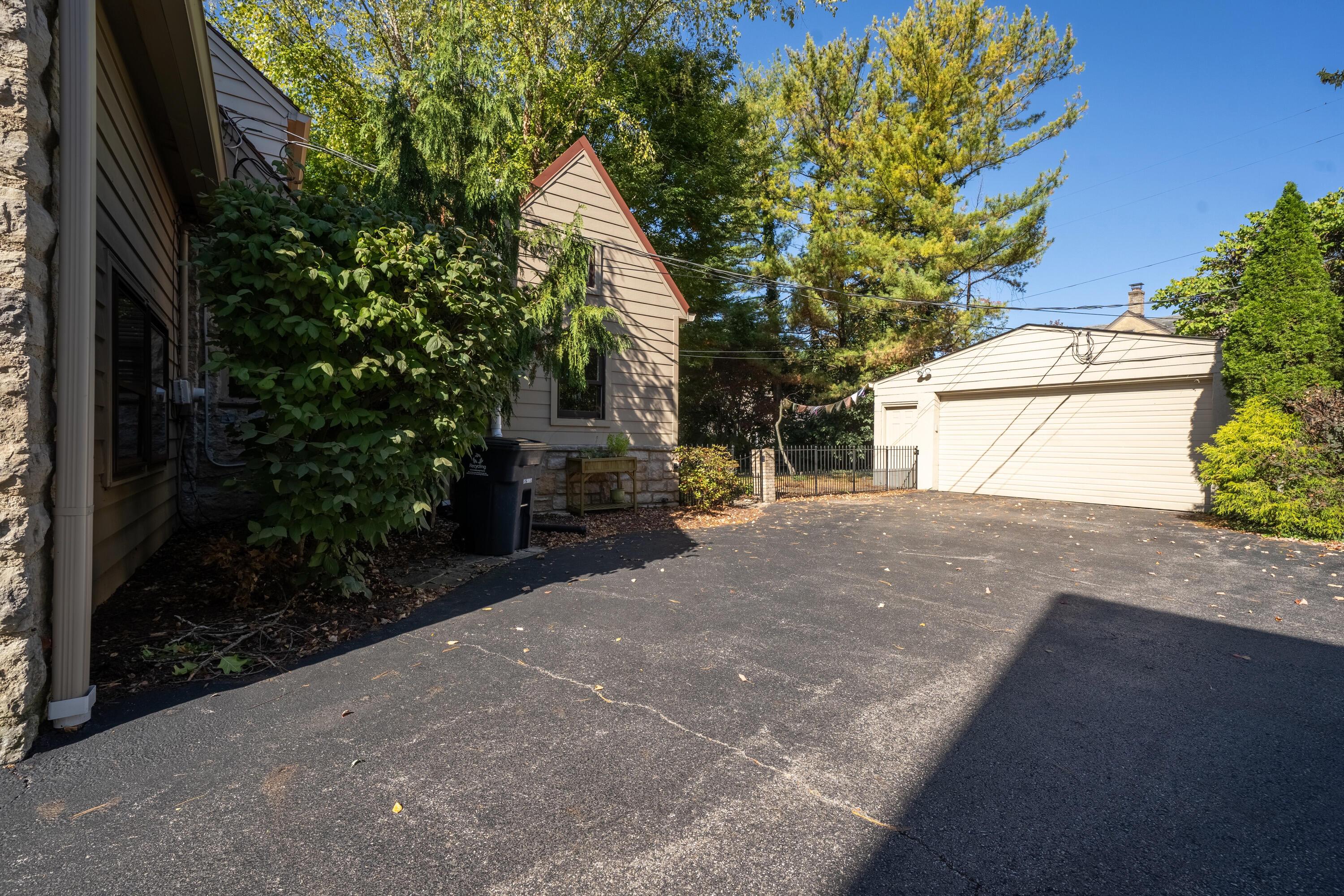 2760 Bryden Road Columbus, OH 43209 - Photo 52 of 55