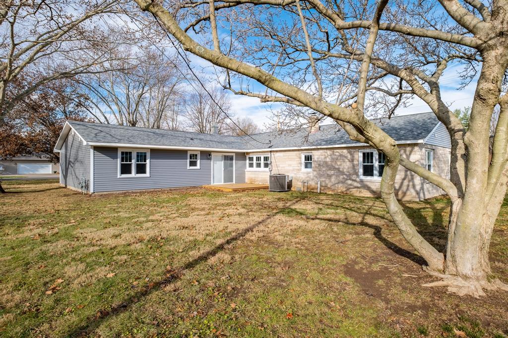 807 Rocky Ford Road Columbus, IN 47203 - Photo 34 of 35 Gallery Image 34
