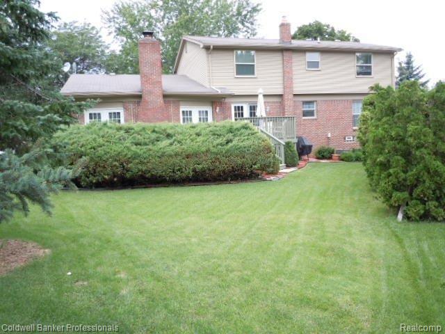 650 Plum Ridge Drive Rochester, MI 48309 - Photo 2 of 25 Rear View.JPG