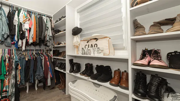 $999,000 | 7 Jackson Street, Nesconset, NY 11767