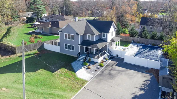 $999,000 | 7 Jackson Street, Nesconset, NY 11767