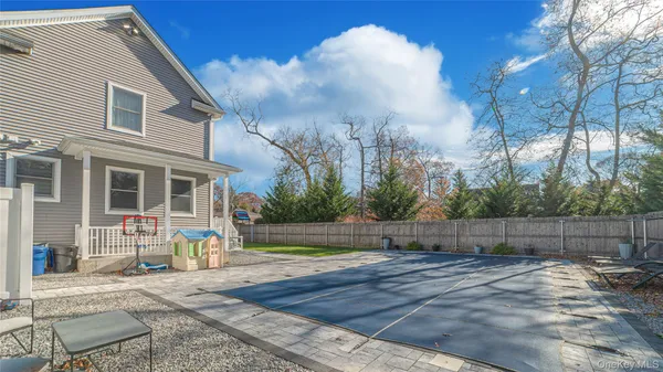 $999,000 | 7 Jackson Street, Nesconset, NY 11767