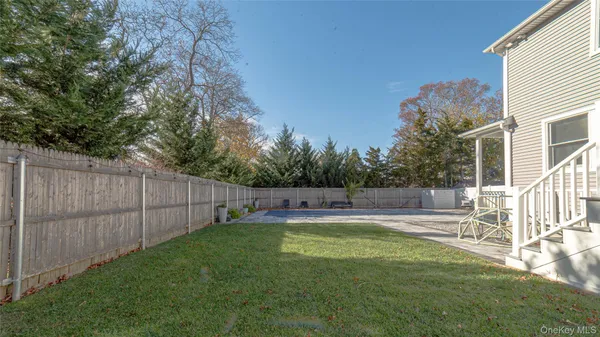 $999,000 | 7 Jackson Street, Nesconset, NY 11767