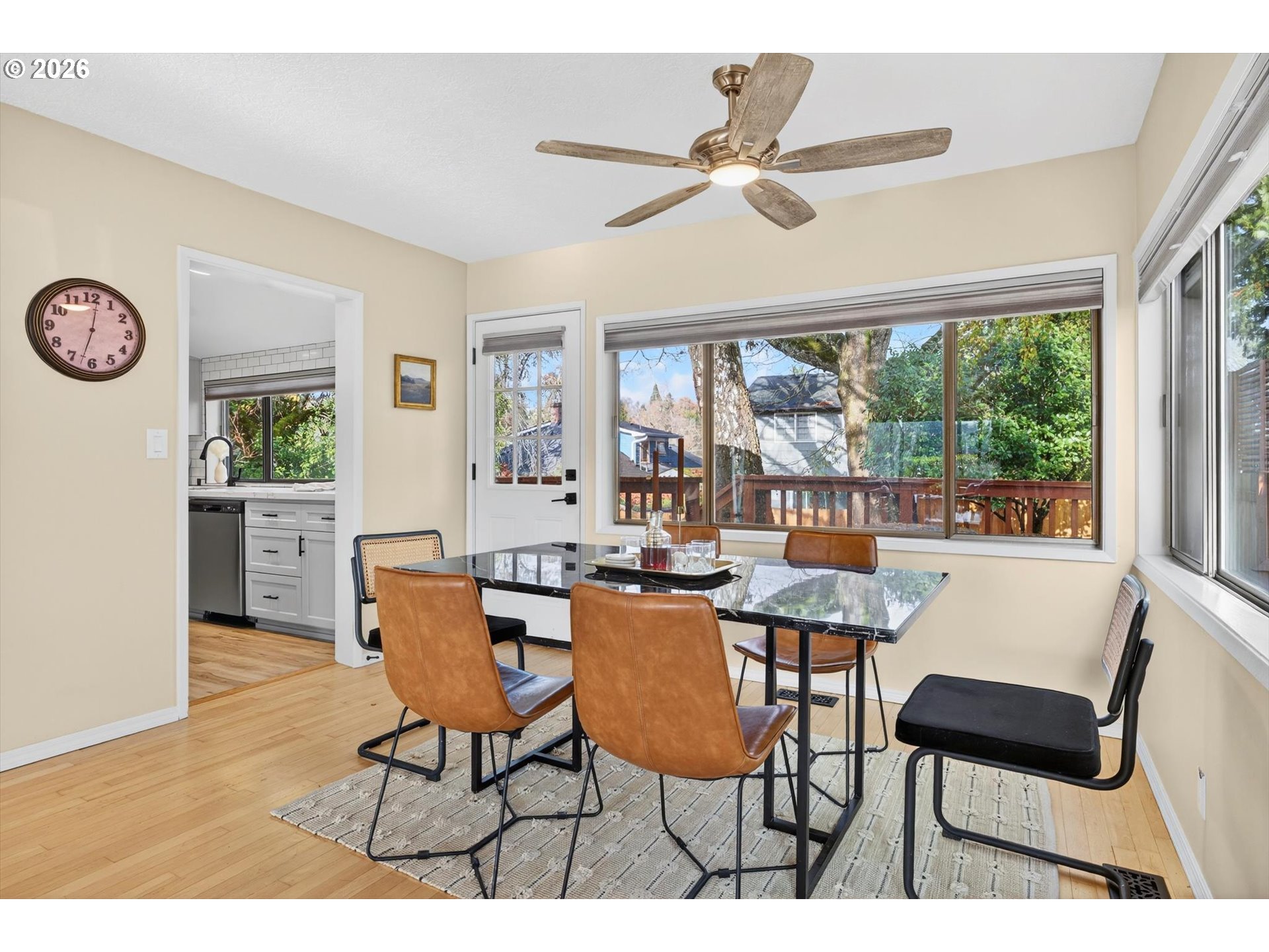 1323 Southwest Carson Street Portland, OR 97219 - Photo 12 of 36 Gallery Image 12