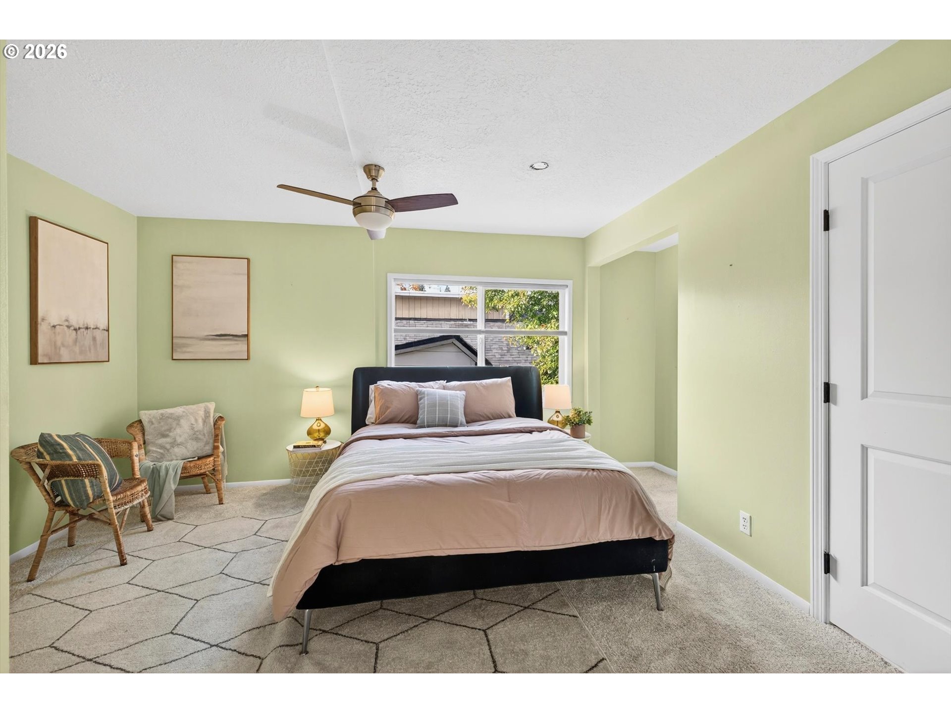 1323 Southwest Carson Street Portland, OR 97219 - Photo 18 of 36 Gallery Image 18