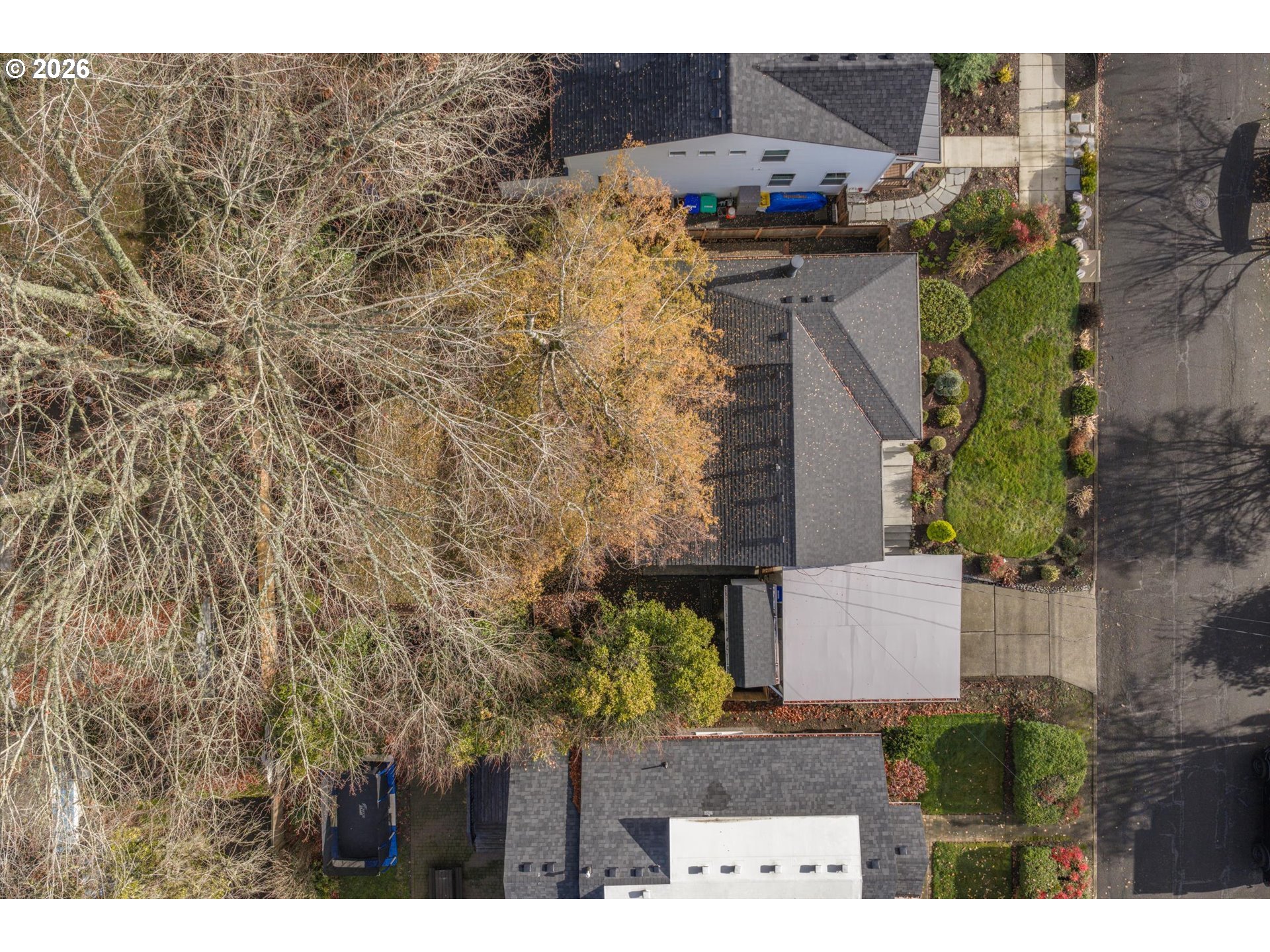 1323 Southwest Carson Street Portland, OR 97219 - Photo 31 of 36 Gallery Image 31