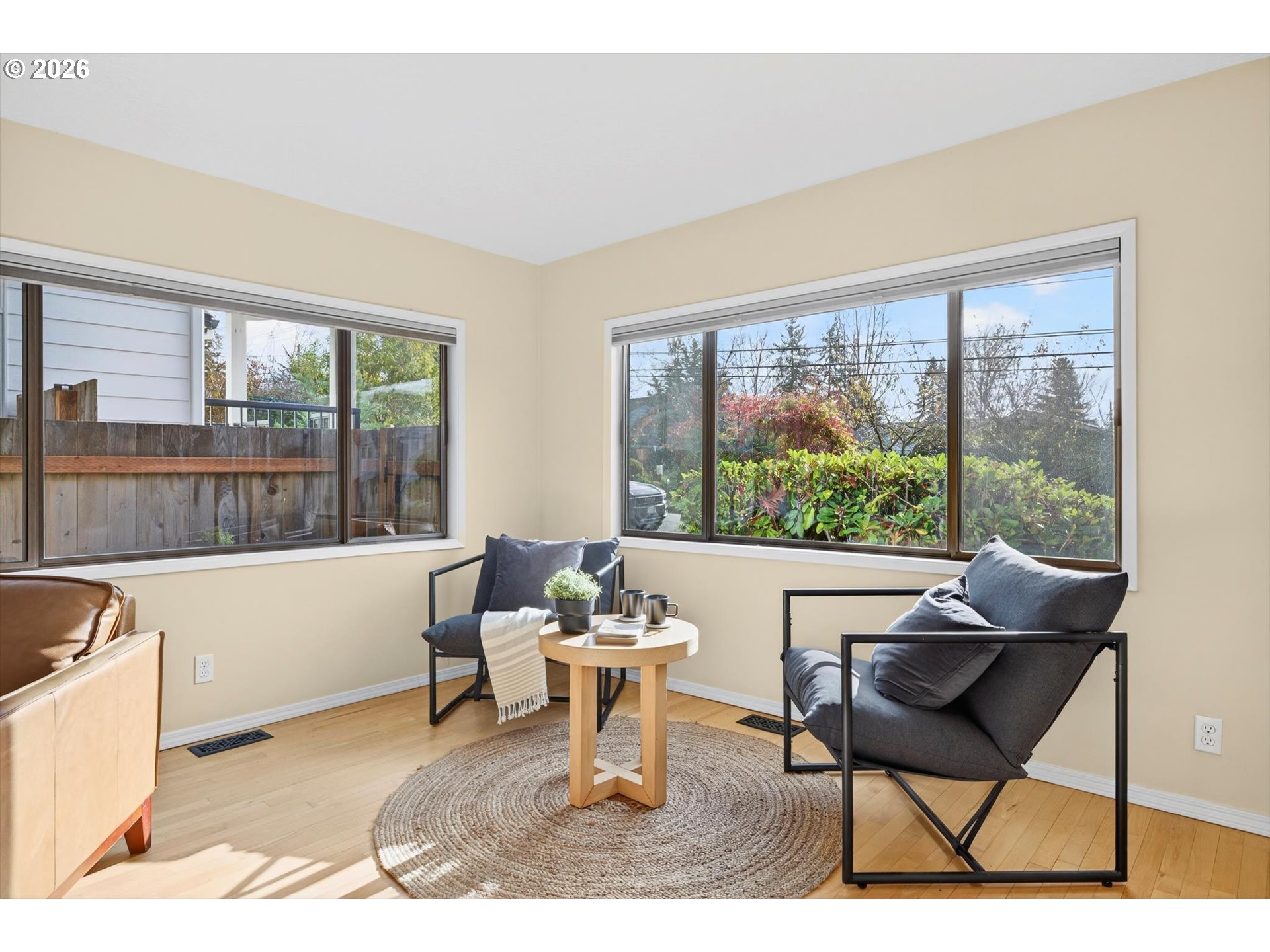 1323 Southwest Carson Street Portland, OR 97219 - Photo 10 of 36 Gallery Image 10