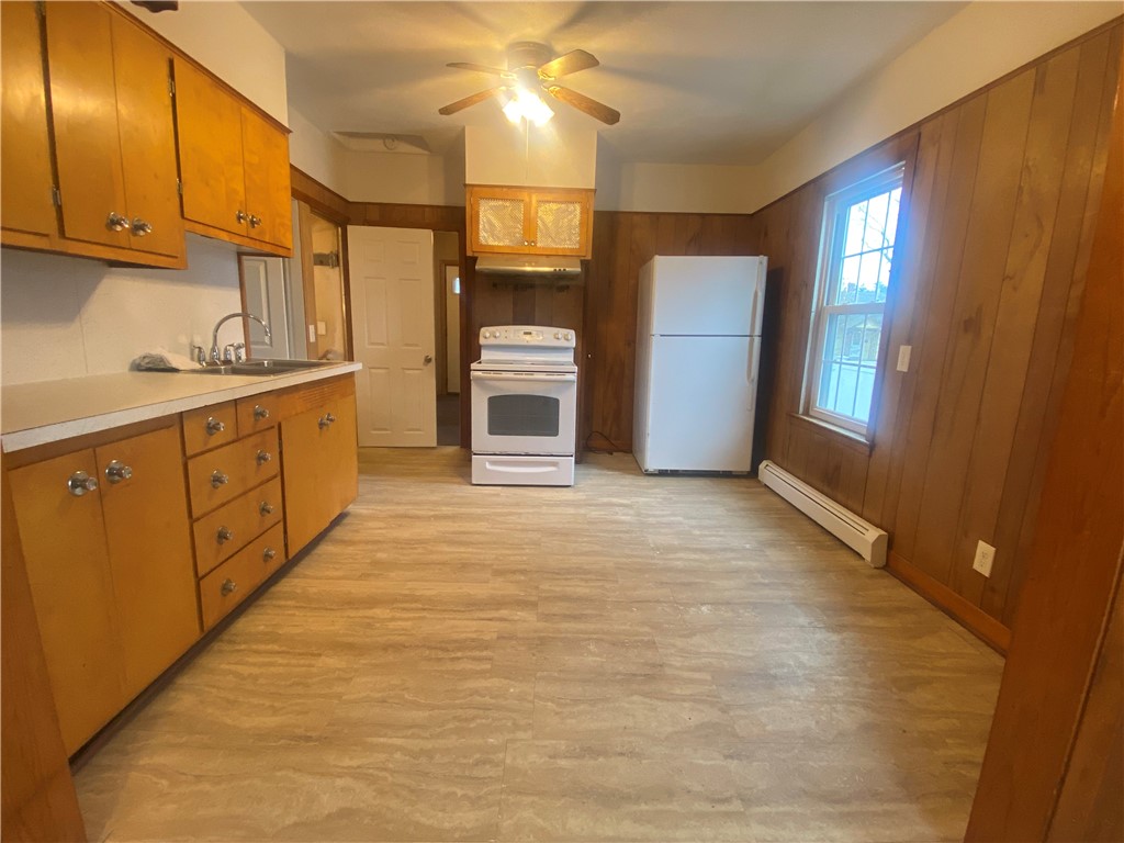 44 Shore Road East Providence, RI 02915 - Photo 5 of 13