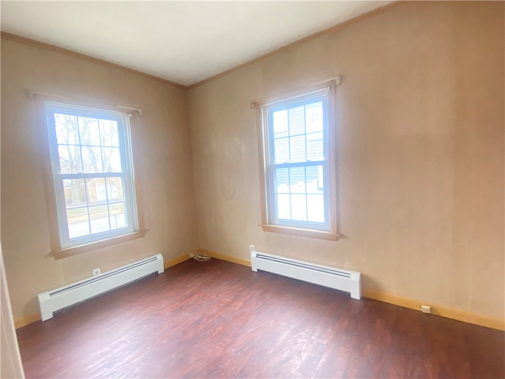 44 Shore Road East Providence, RI 02915 - Photo 9 of 13
