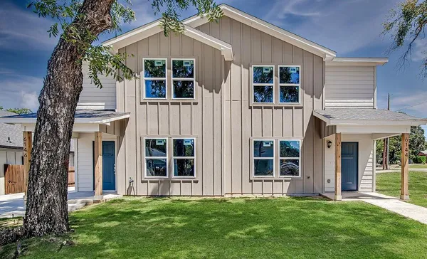 $465,000 | 3325 Eastland Street, Fort Worth, TX 76119