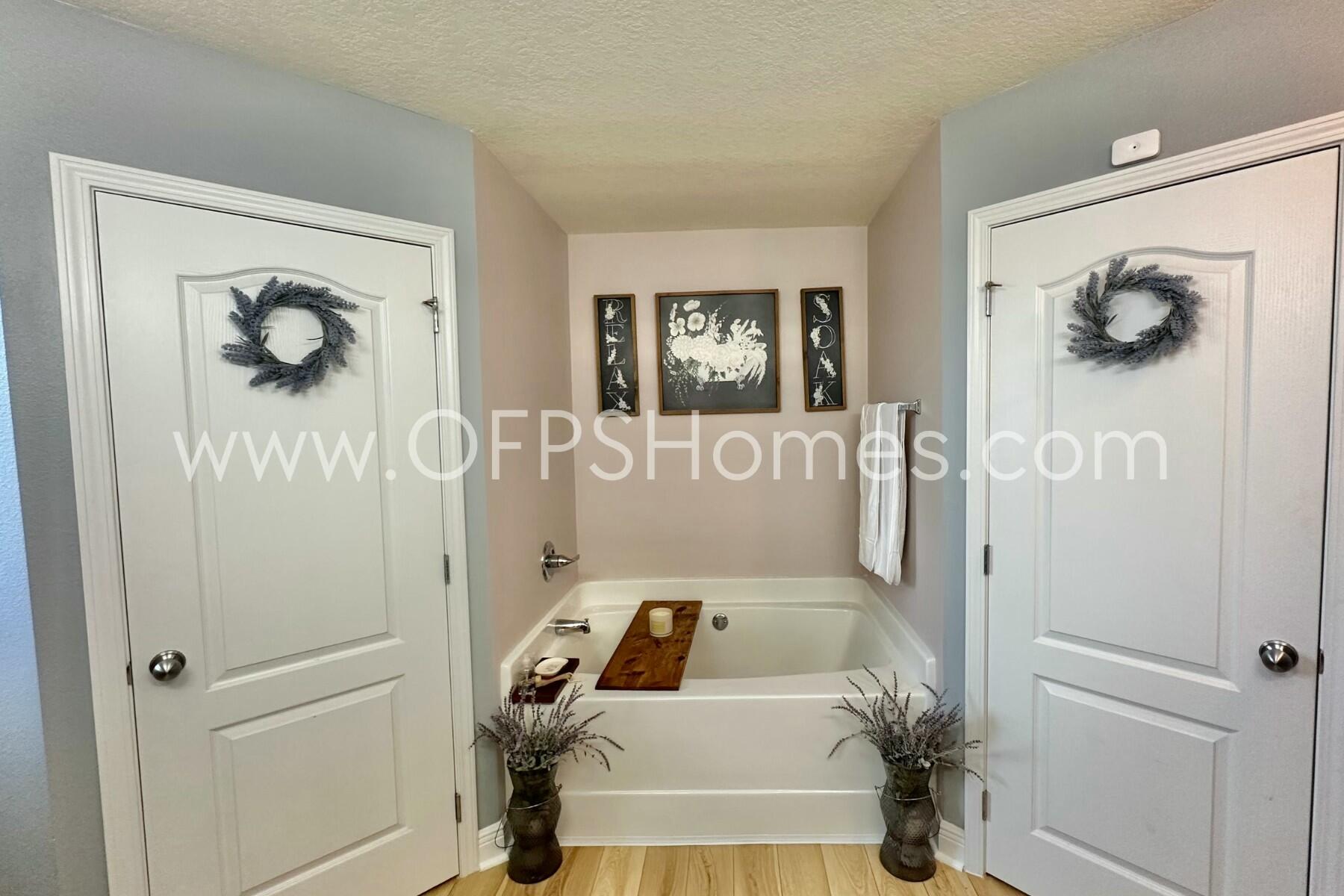 2400 Avenida De Sol Navarre, FL 32566 - Photo 18 of 42 a view of a door and chair in a room