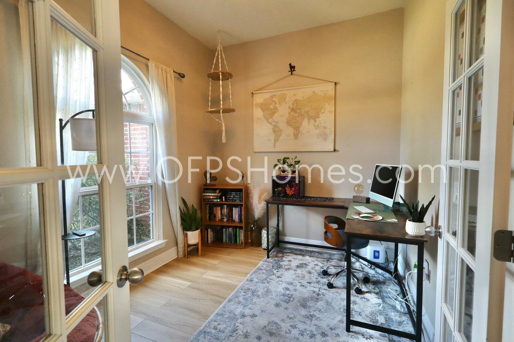 2400 Avenida De Sol Navarre, FL 32566 - Photo 6 of 42 a workspace with furniture and a window