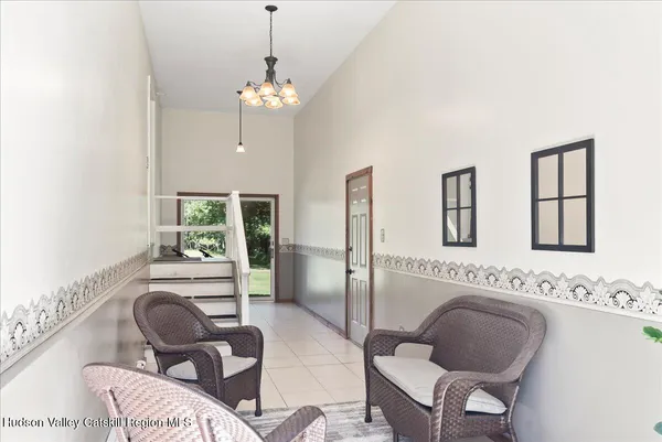 $495,000 | 29 Stone Mountain Road, Round Top, NY 12473