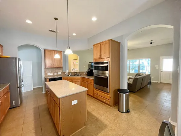 $2,600 | 501 King Eider Lane, Cedar Park, TX 78613