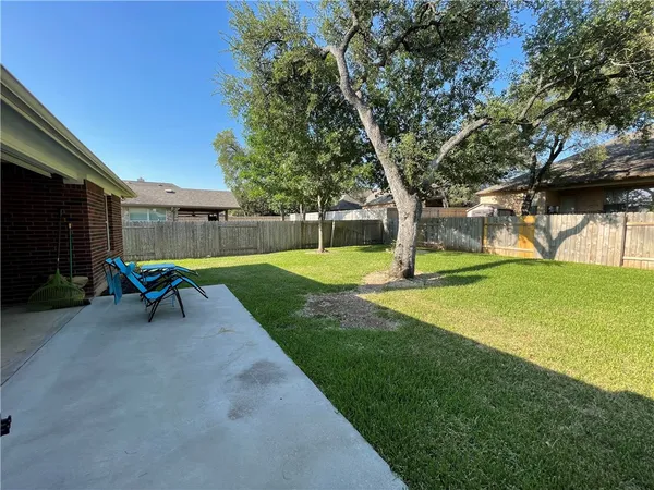 $2,600 | 501 King Eider Lane, Cedar Park, TX 78613