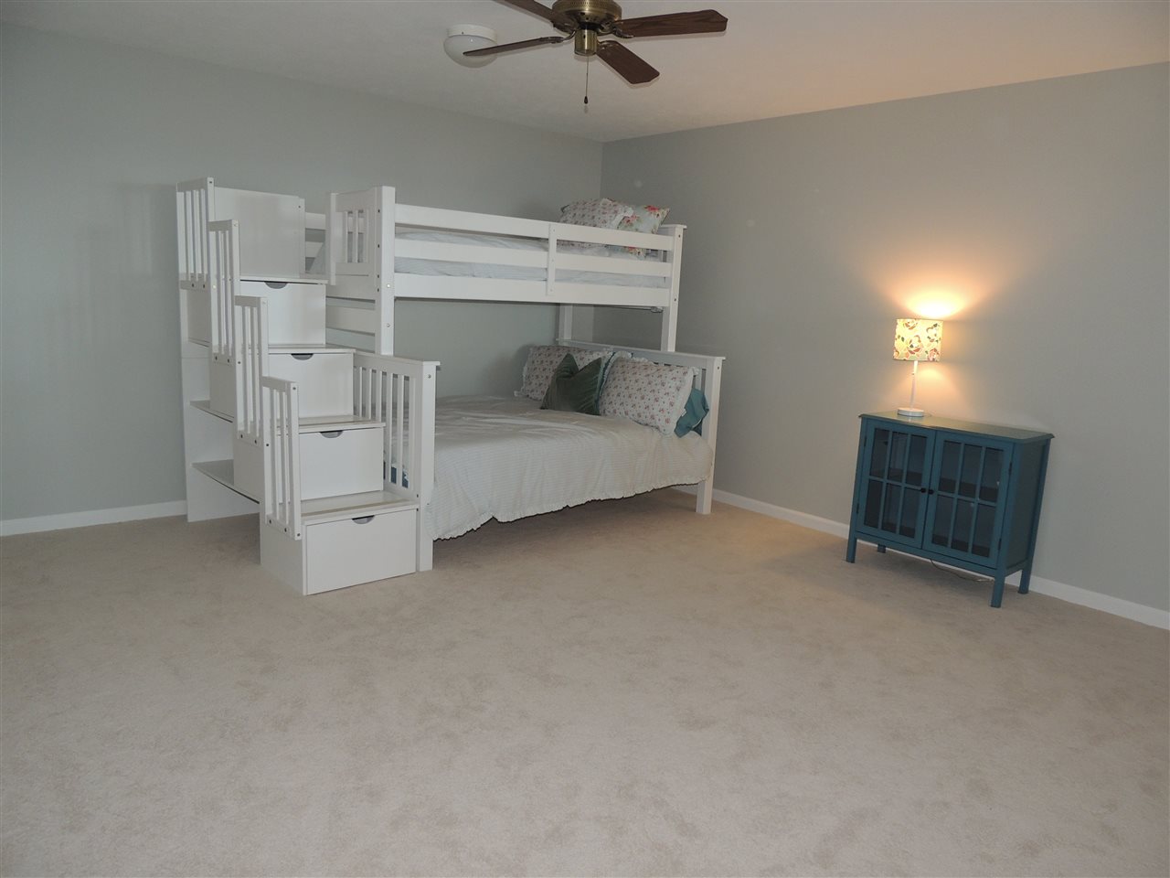 8029 East Shore Road Traverse City, MI 49686 - Photo 27 of 60 1830615-26.JPG