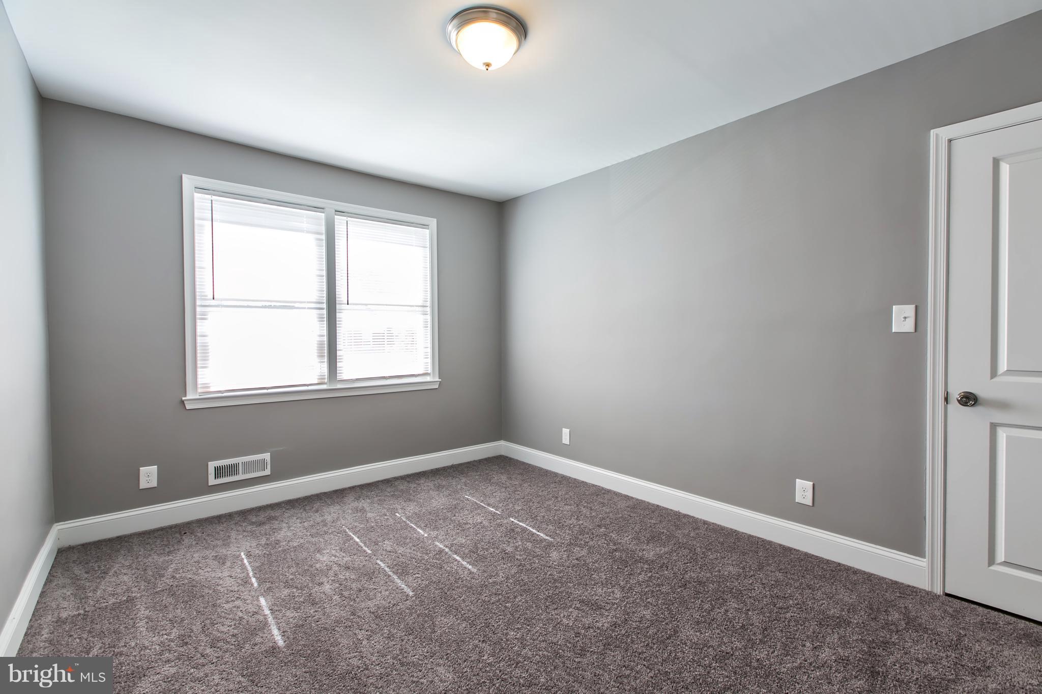 1670 Burnwood Road Baltimore, MD 21239 - Photo 20 of 30 Large Bedroom Sizes