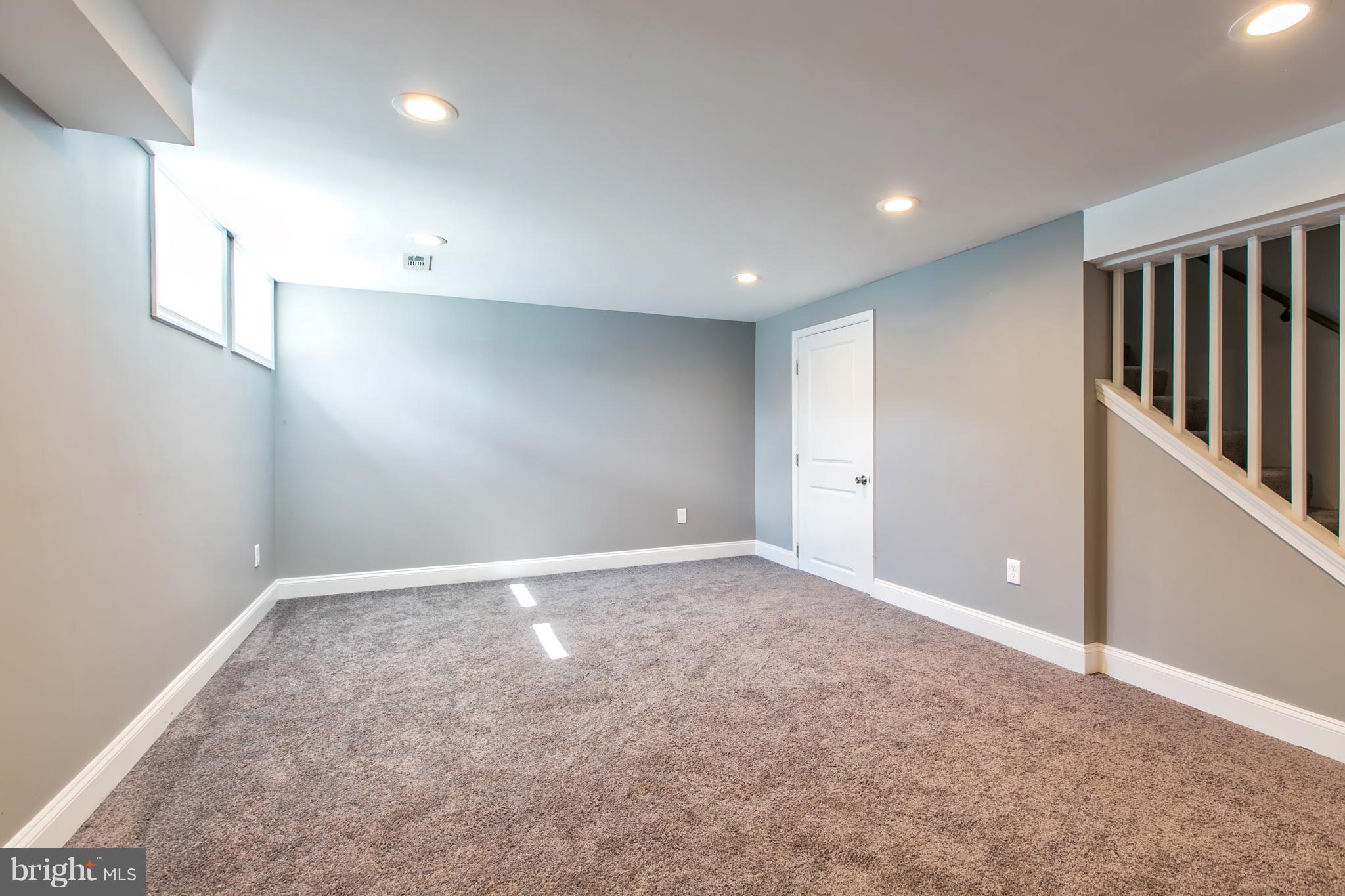 1670 Burnwood Road Baltimore, MD 21239 - Photo 24 of 30 Perfect for Entertaining or a Bedroom