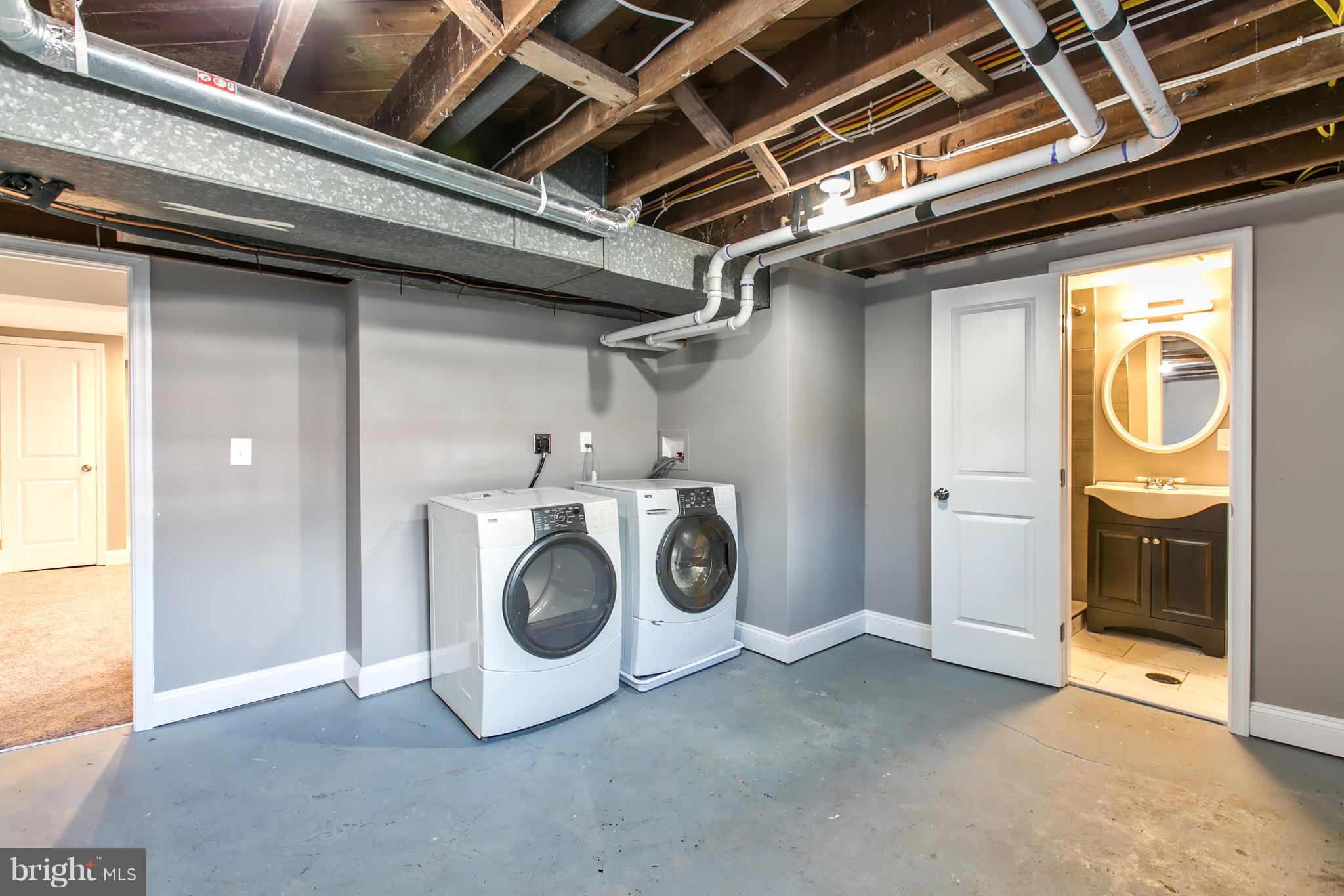 1670 Burnwood Road Baltimore, MD 21239 - Photo 26 of 30 Laundry Room