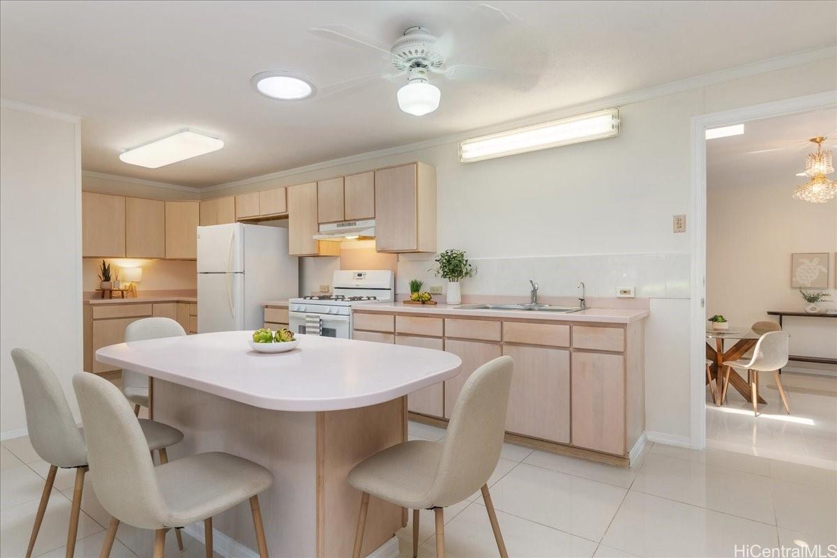 3098 East Manoa Road Honolulu, HI 96822 - Photo 13 of 25