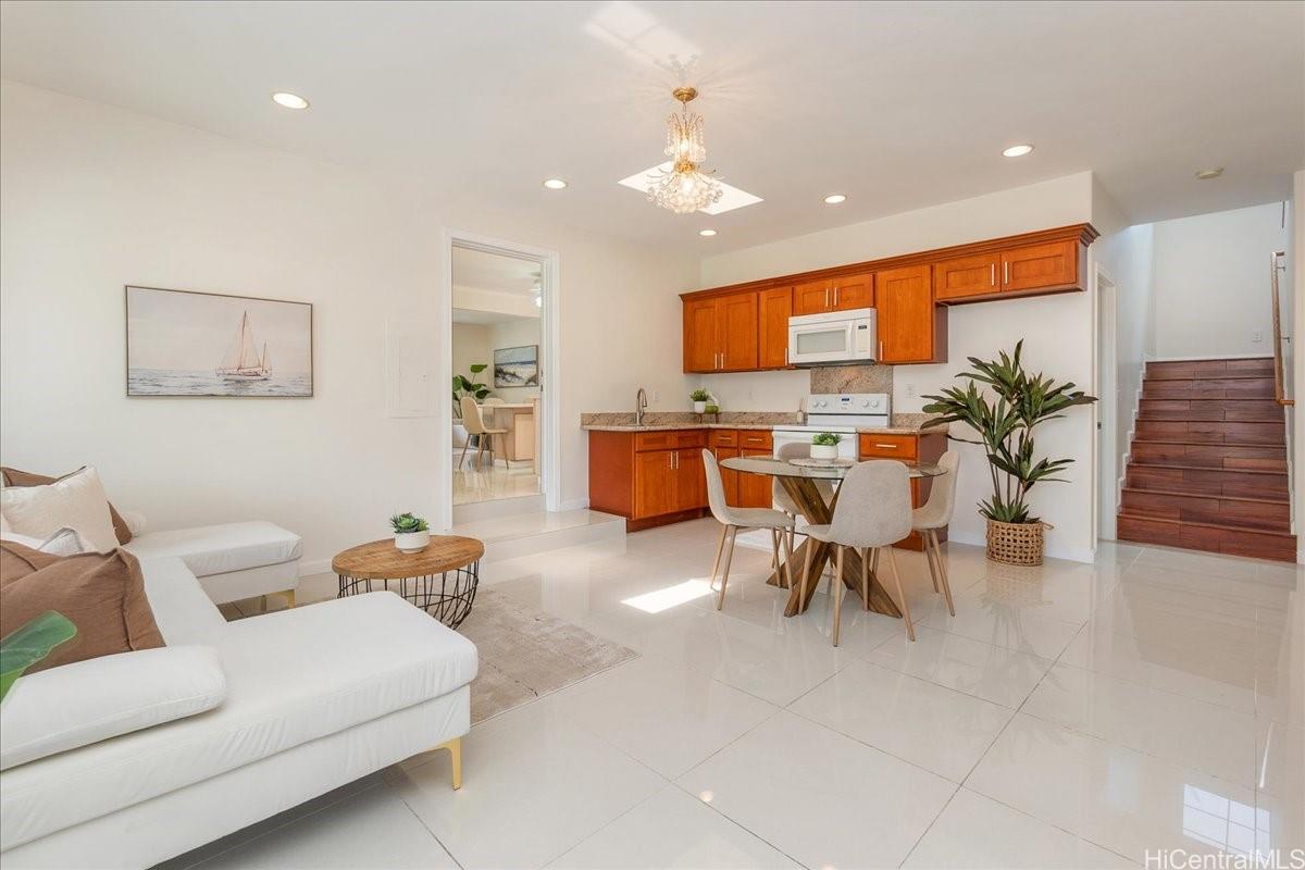3098 East Manoa Road Honolulu, HI 96822 - Photo 5 of 25