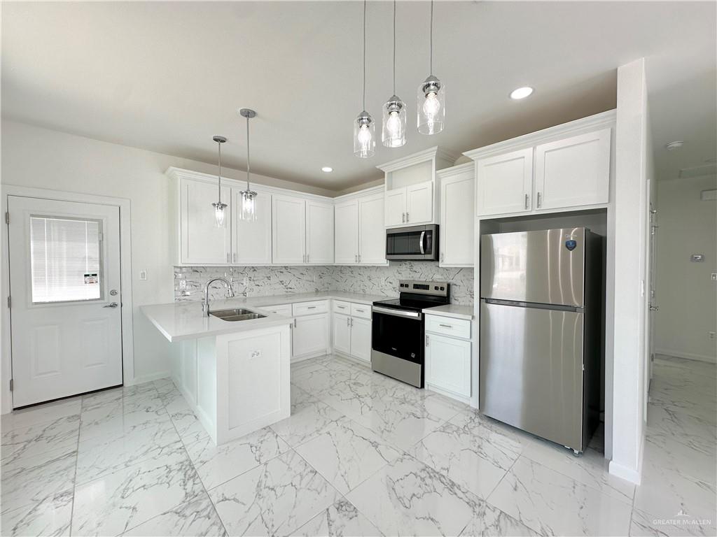 2100 Selena Street, Unit 2 Mission, TX 78572 - Photo 3 of 11