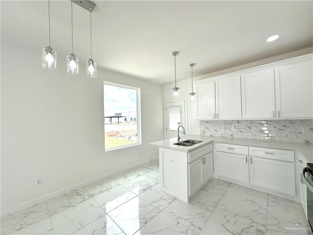 2100 Selena Street, Unit 2 Mission, TX 78572 - Photo 4 of 11