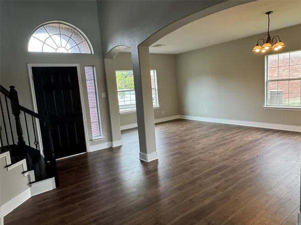 $2,700 | 1800 Rachel Lane, Round Rock, TX 78664