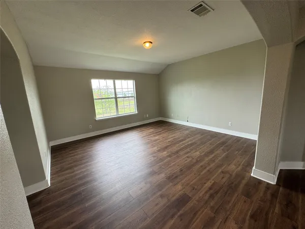 $2,700 | 1800 Rachel Lane, Round Rock, TX 78664