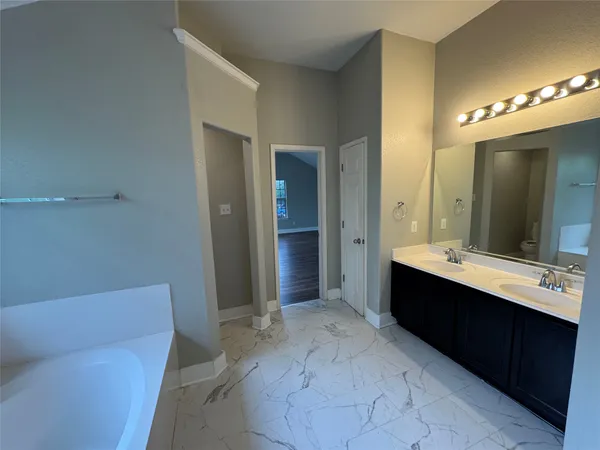 $2,700 | 1800 Rachel Lane, Round Rock, TX 78664