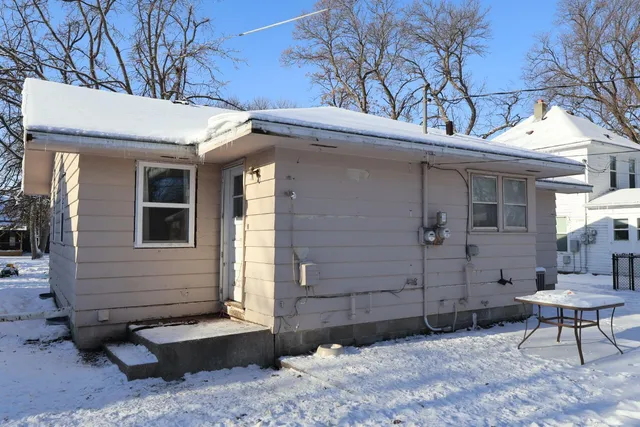 $130,000 | 714 Lyndale Avenue, Morris, MN 56267
