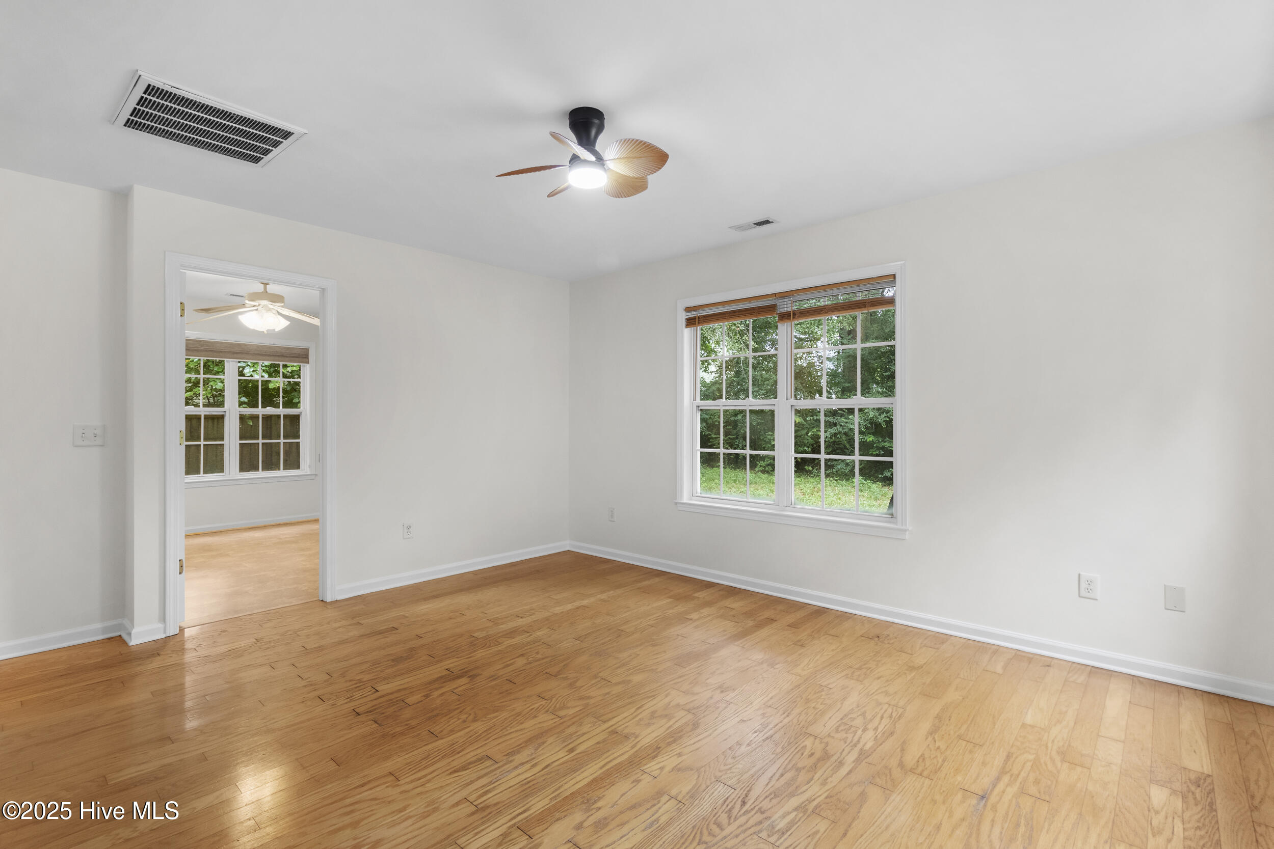 3830 Sondey Road Castle Hayne, NC 28429 - Photo 21 of 41 Living Room