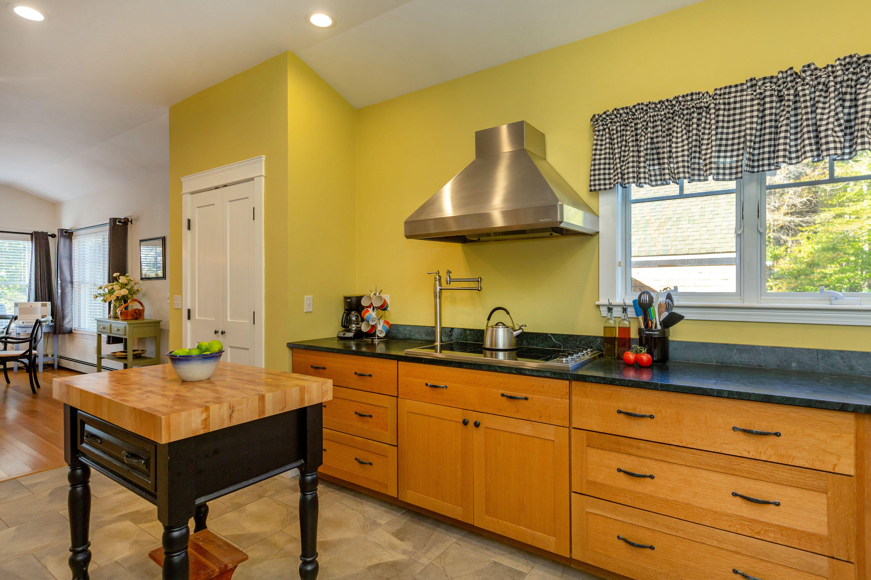 289 Mountain Road West Bath, ME 04530 - Photo 18 of 79 Mountain_Saxton_18