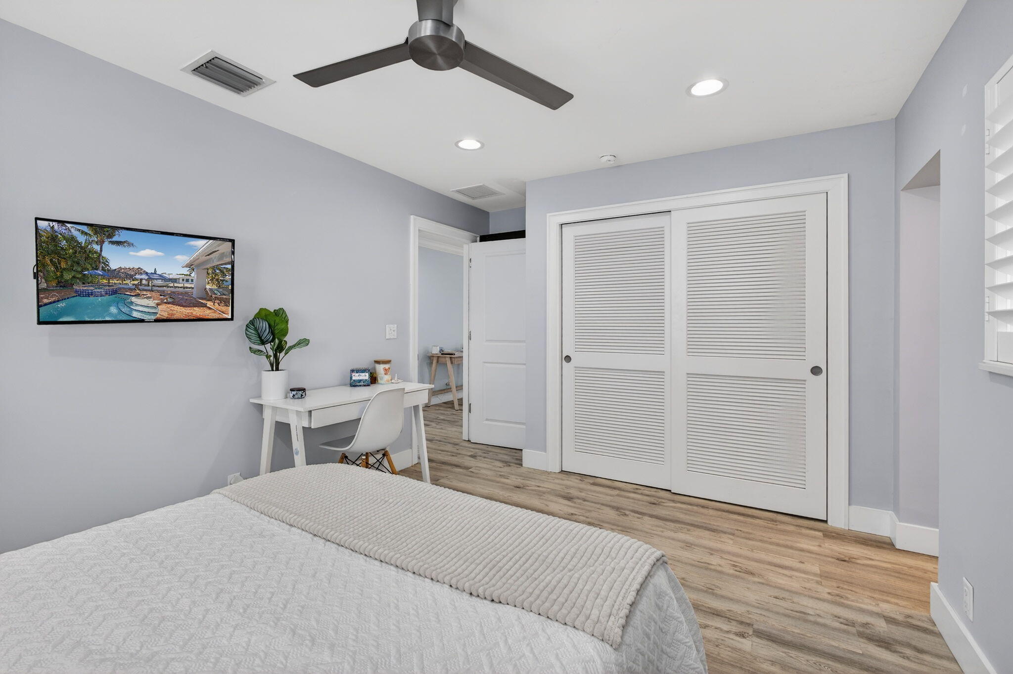 908 Penn Trail Jupiter, FL 33458 - Photo 34 of 71 Guest Room