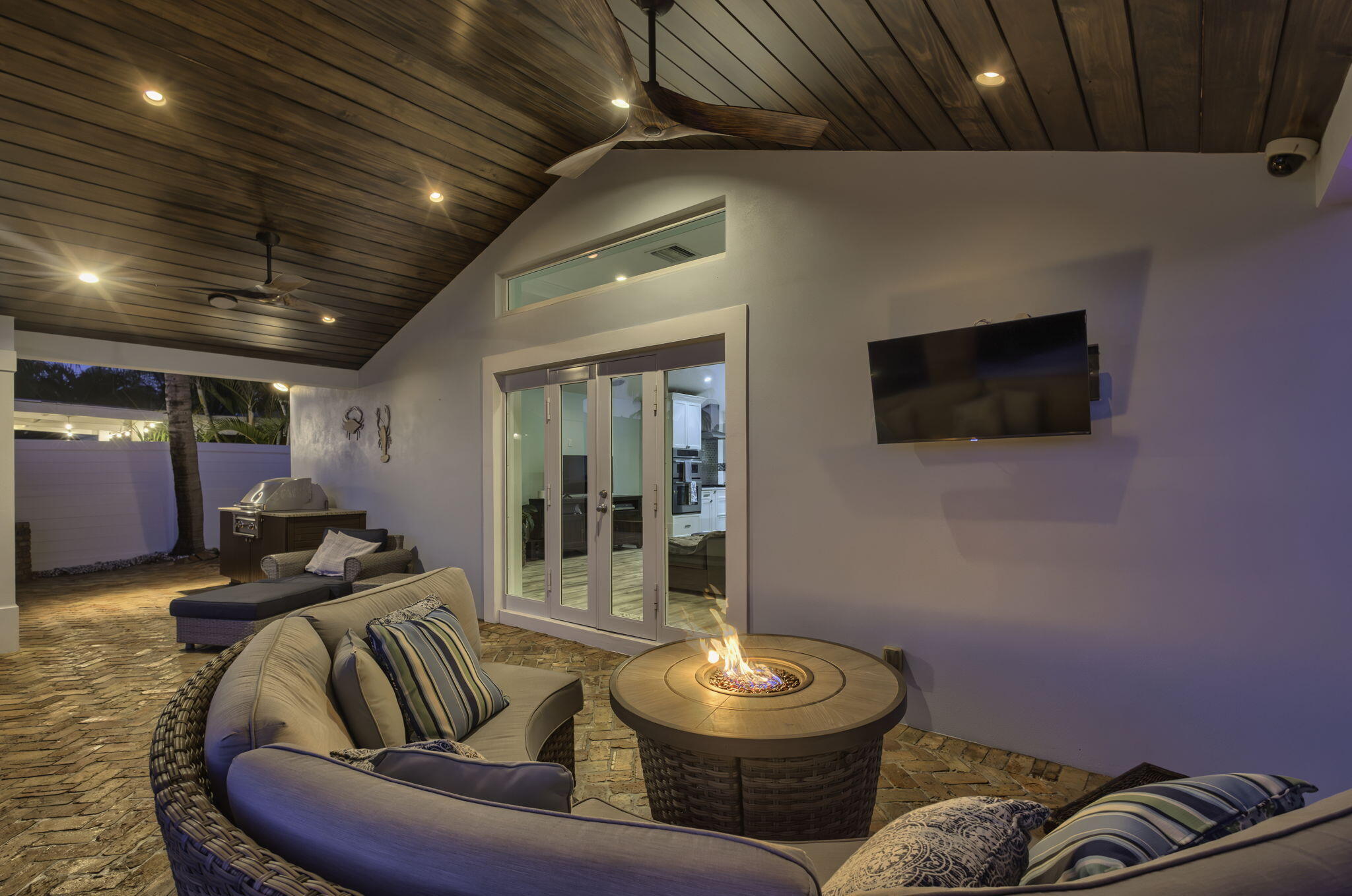 908 Penn Trail Jupiter, FL 33458 - Photo 4 of 71 Covered Lanai