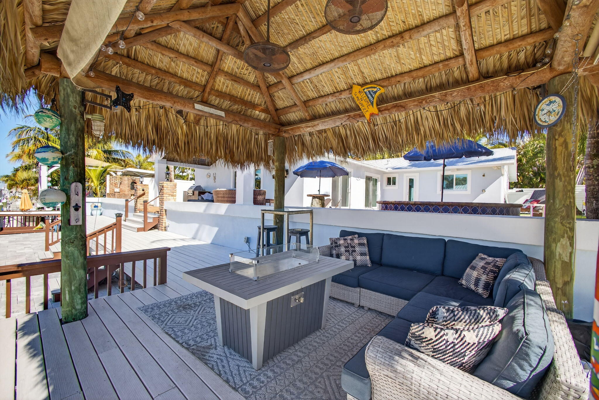 908 Penn Trail Jupiter, FL 33458 - Photo 10 of 71 Tiki Hut