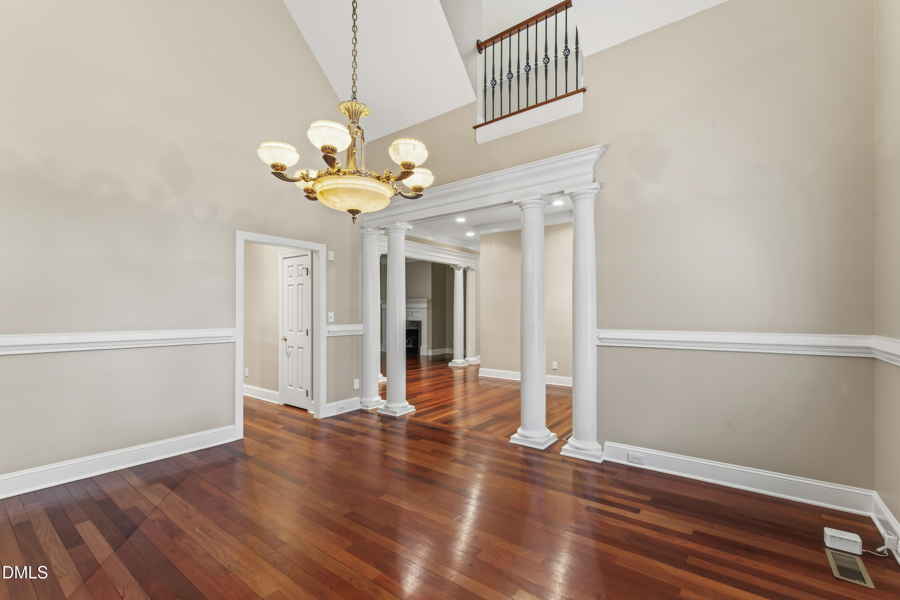 303 Pond Bluff Way Cary, NC 27513 - Photo 20 of 106 photos_high_resolution_DSC07302