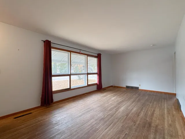 $169,500 | 1708 Irvine Avenue Northwest, Bemidji, MN 56601