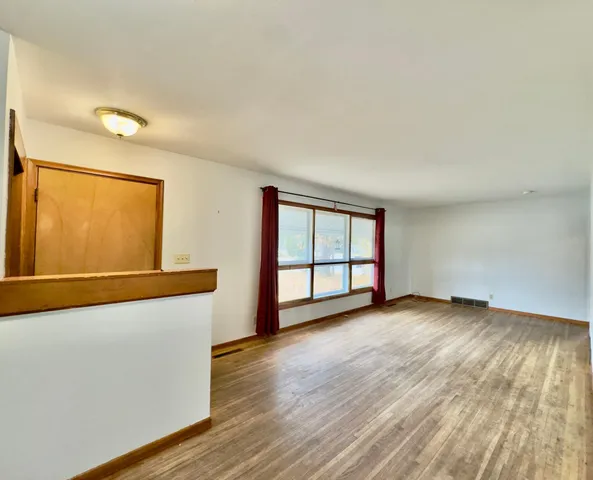 $164,500 | 1708 Irvine Avenue Northwest, Bemidji, MN 56601