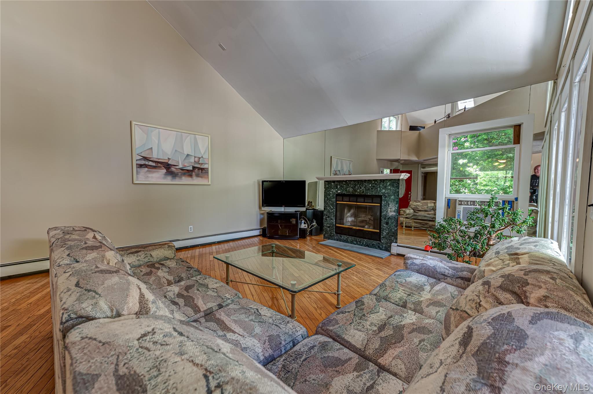 14 Sylvester Road Wading River, NY 11792 - Photo 4 of 19