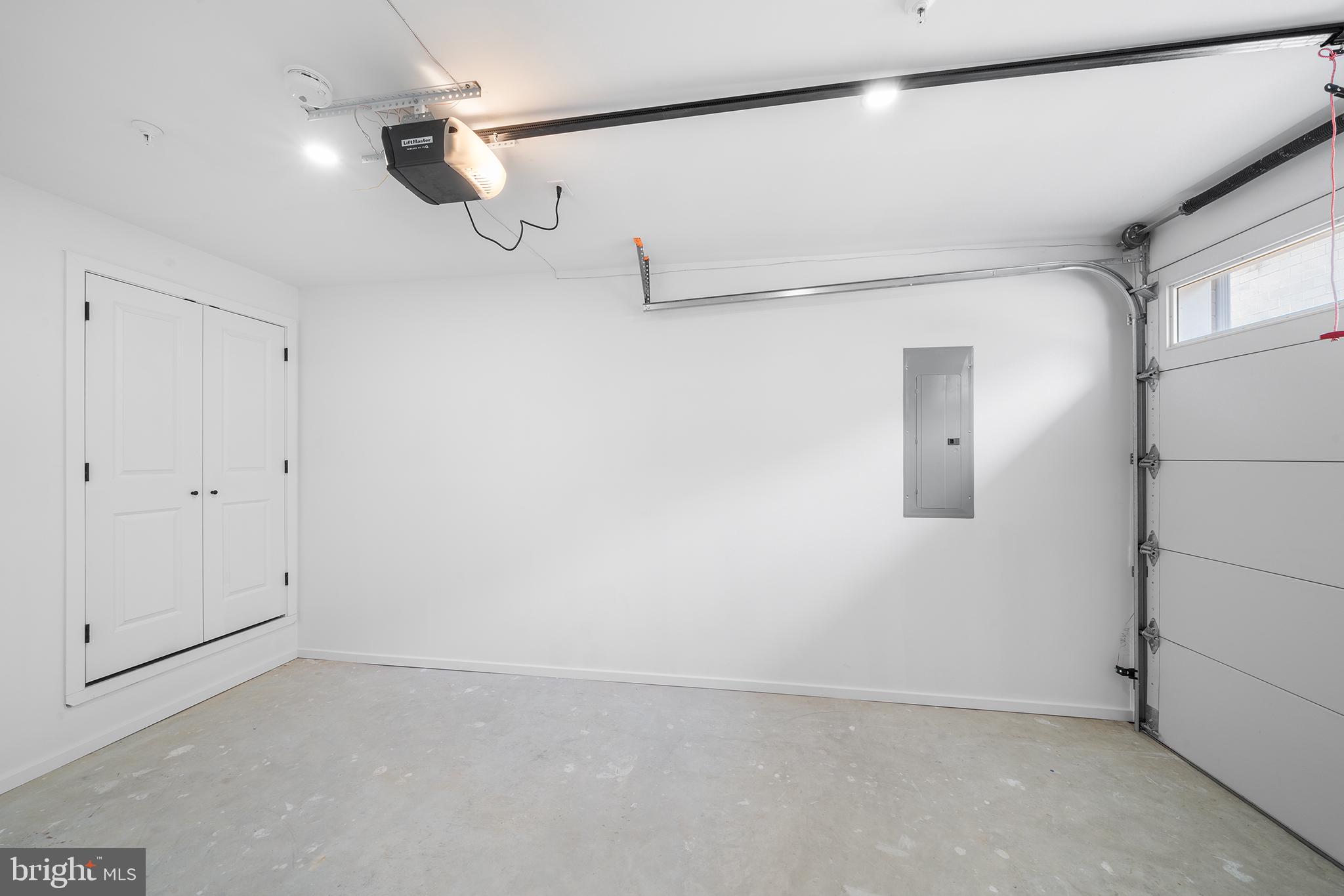 2340 Alter Street Philadelphia, PA 19146 - Photo 40 of 46 a view of small space