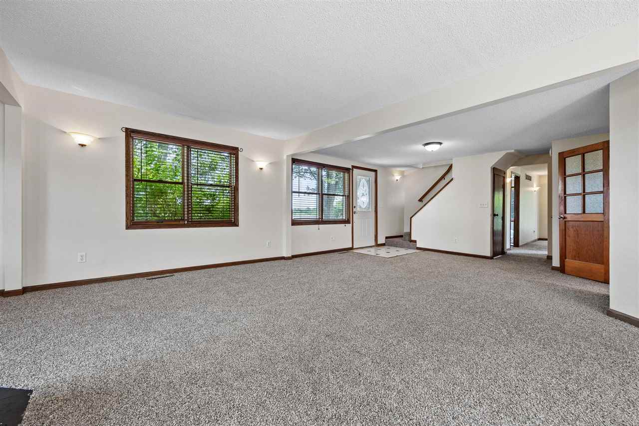 2665 Anchorage Road Northeast Solon, IA 52333 - Photo 7 of 32 Gallery Image 7