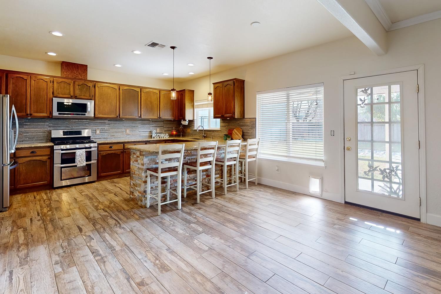 3202 Roosevelt Road Yuba City, CA 95993 - Photo 11 of 41